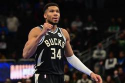 包含字母哥官方宣布爆冷新规，独行侠引发争议！的词条