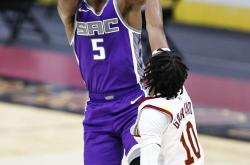 公牛，险胜，国王！